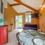 2 Bedroom Cozy In Eyraud-crempse-maurens