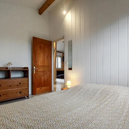 2 Bedroom Cozy In Eyraud-crempse-maurens La Ressegue