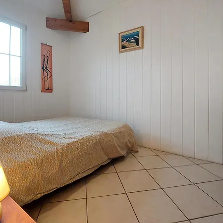 2 Bedroom Cozy In Eyraud-crempse-maurens * La Ressegue